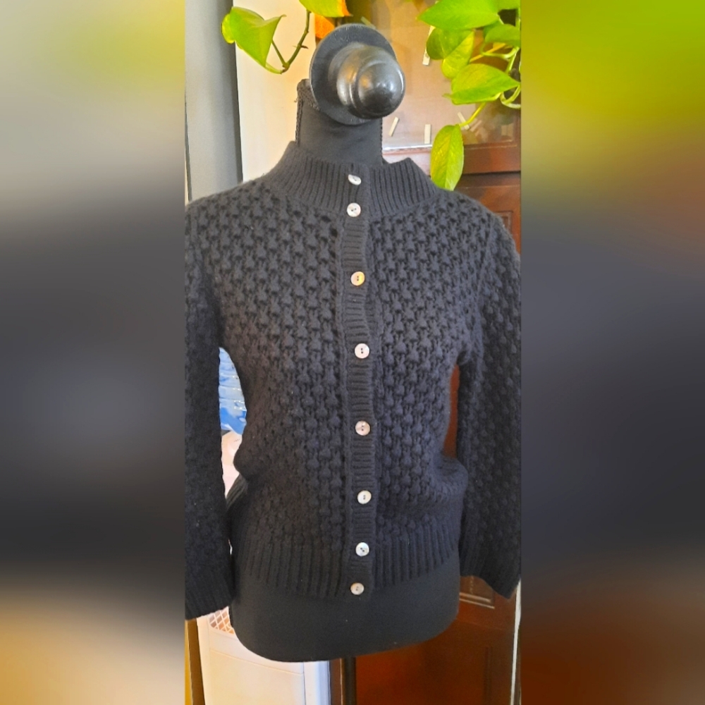 Paraphrase Chunky cable Knit Cardigan. Size MED.